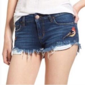 STS BLUE Denim Raw Hem Shorts with Butterfly & Bird Patch Embroidered. Size 28